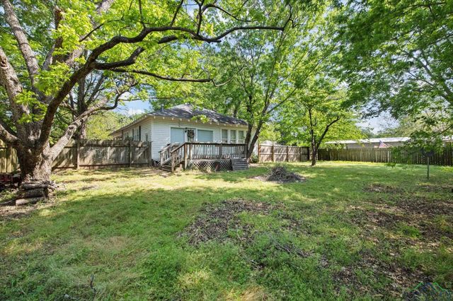 207 W Cedar, Hallsville, TX 75650