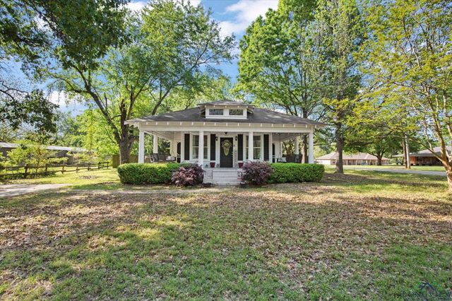 207 W Cedar, Hallsville, TX 75650