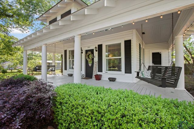 207 W Cedar, Hallsville, TX 75650