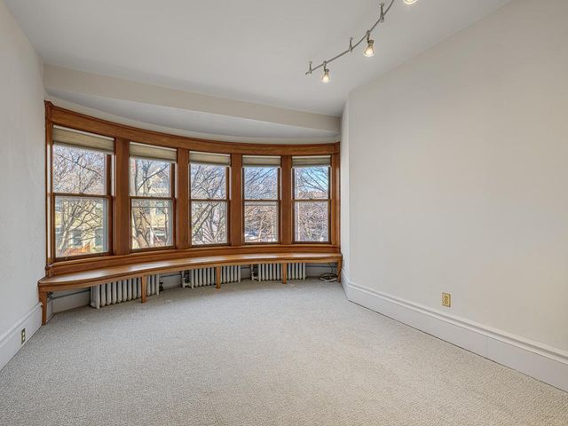 623 Lincoln Avenue, Saint Paul, MN 55105