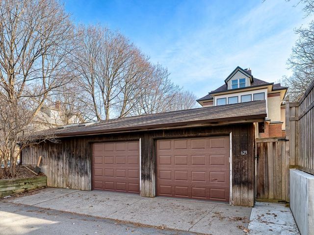 623 Lincoln Avenue, Saint Paul, MN 55105