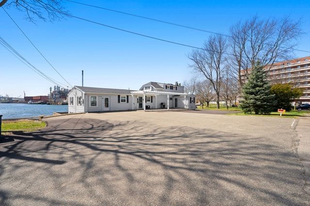 53 Saint Germain 3, Quincy, MA 02169