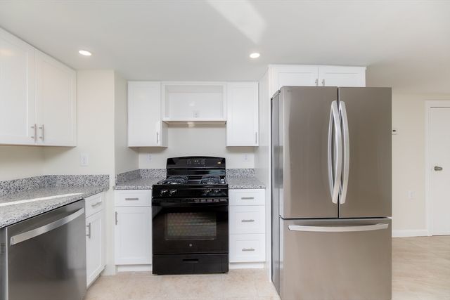 53 Saint Germain 3, Quincy, MA 02169