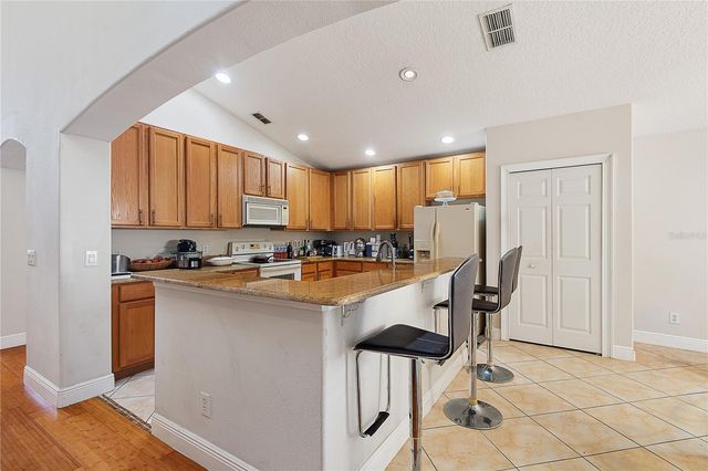 239 LARGOVISTA DRIVE, Oakland, FL 34787