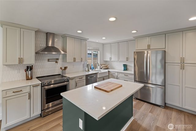 5512 N 47th Street, Tacoma, WA 98407