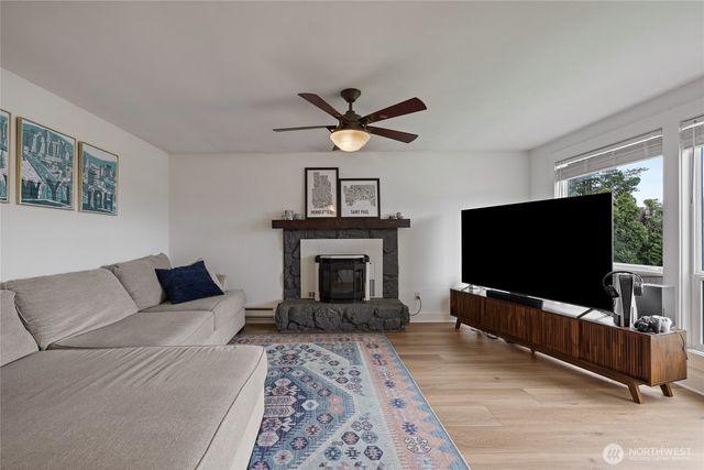 5512 N 47th Street, Tacoma, WA 98407