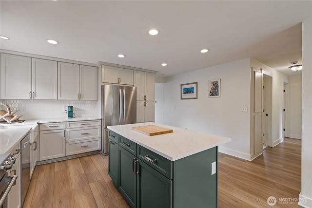 5512 N 47th Street, Tacoma, WA 98407