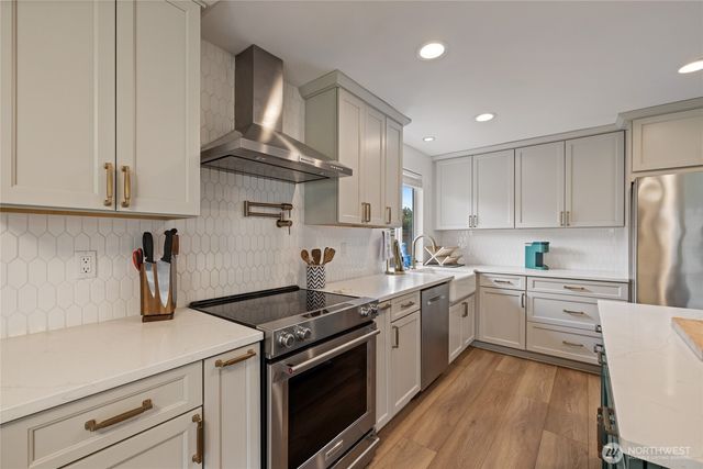 5512 N 47th Street, Tacoma, WA 98407