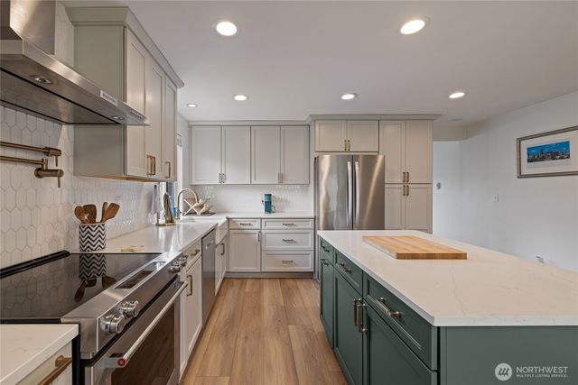 5512 N 47th Street, Tacoma, WA 98407