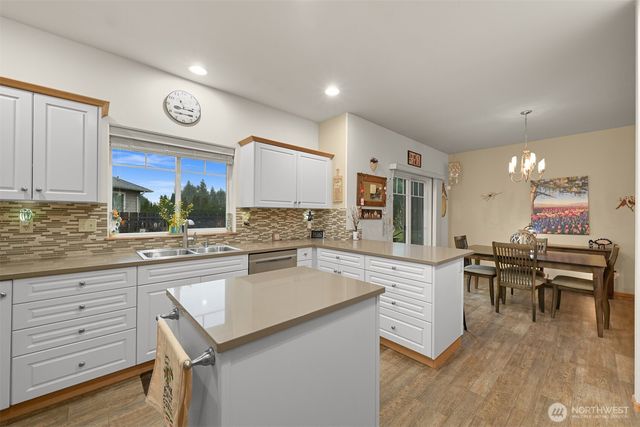 5306 Myers Drive, Ferndale, WA 98248