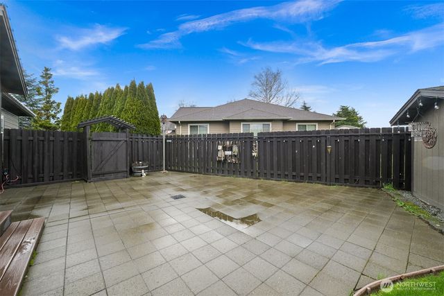 5306 Myers Drive, Ferndale, WA 98248