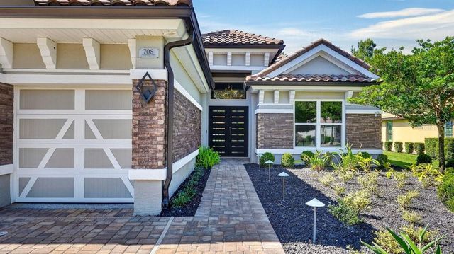 708 WOODBRIDGE COURT, Ormond Beach, FL 32174