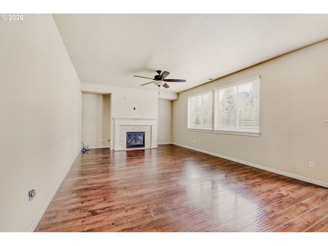 8633 Sw VALE Ct, Wilsonville, OR 97070