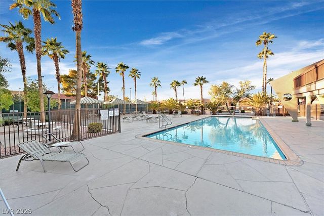 5493 Indian River Drive 376, Las Vegas, NV 89103