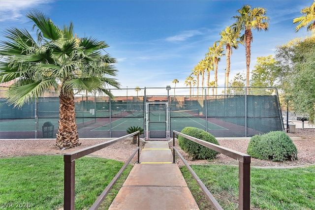 5493 Indian River Drive 376, Las Vegas, NV 89103