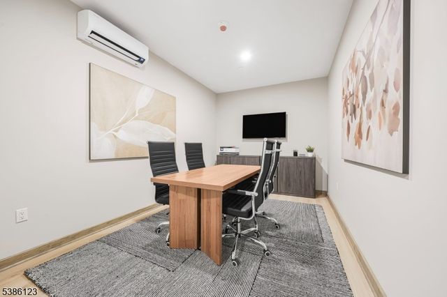 104 Encampment Ct, Montville Twp., NJ 07082