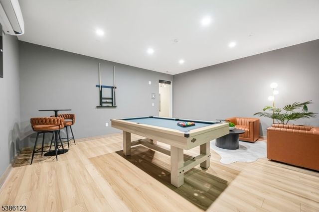 104 Encampment Ct, Montville Twp., NJ 07082