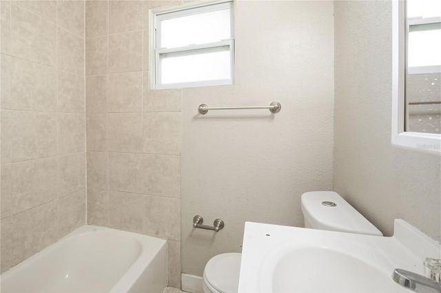 8419 N SEMMES STREET, Tampa, FL 33604