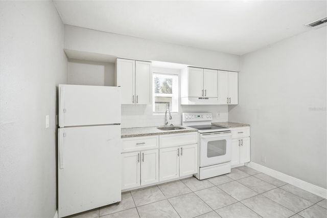 8419 N SEMMES STREET, Tampa, FL 33604