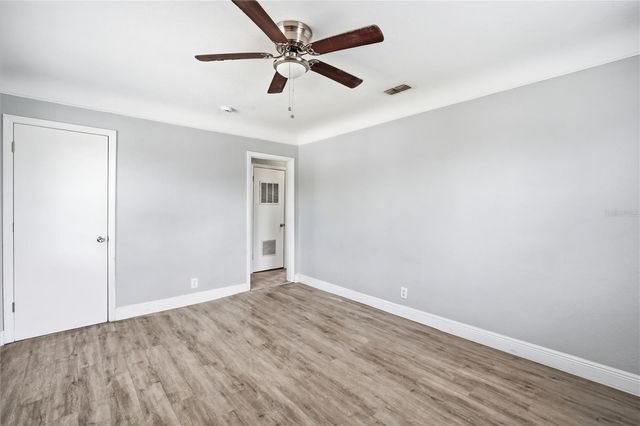 8419 N SEMMES STREET, Tampa, FL 33604