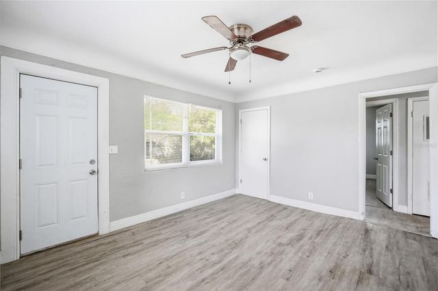 8419 N SEMMES STREET, Tampa, FL 33604