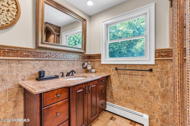 760 Harmony Road, Middletown, NJ 07748