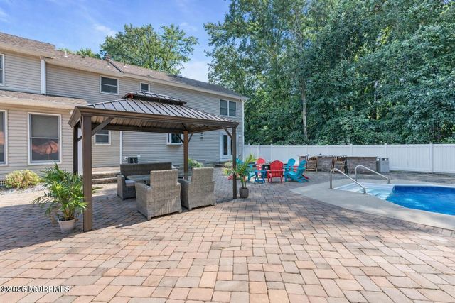 760 Harmony Road, Middletown, NJ 07748