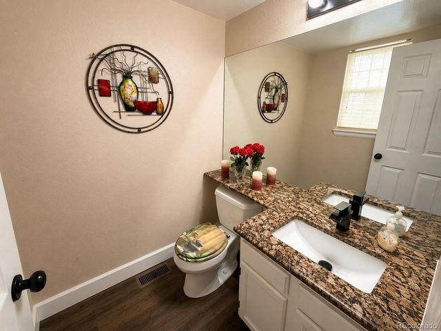 8350 S Upham Way, Littleton, CO 80128