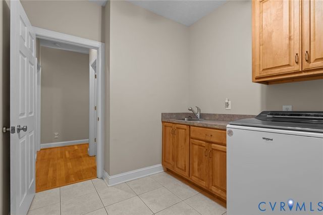 11106 Kings Pond Dr, New Kent, VA 23140