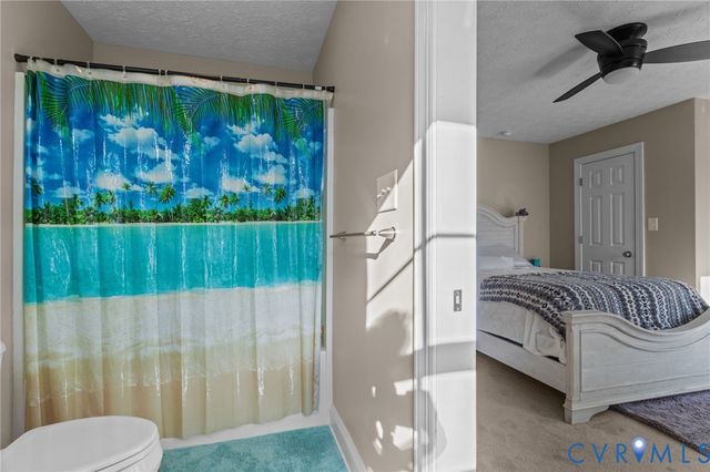 11106 Kings Pond Dr, New Kent, VA 23140