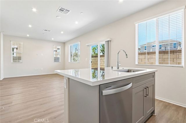 28358 Via Alella, Temecula, CA 92591