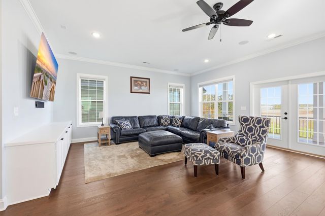 4943 S Island Dr., North Myrtle Beach, SC 29582