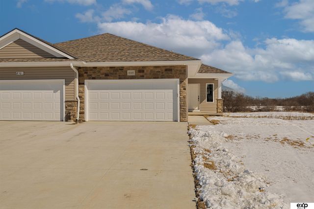 8105 S 177th Street, Omaha, NE 68136