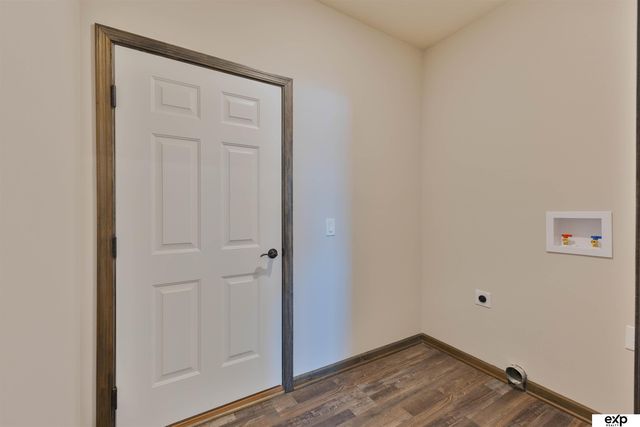 8105 S 177th Street, Omaha, NE 68136