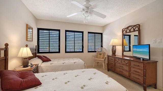 5183 LAKE VILLAGE DRIVE 6, Sarasota, FL 34235