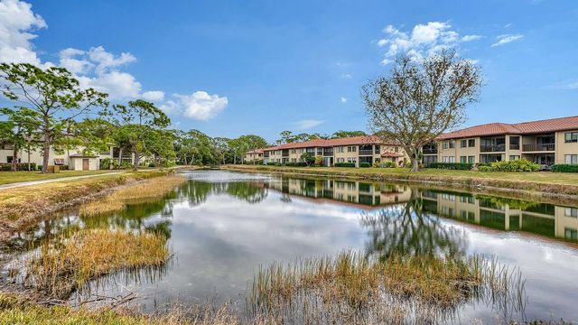 5183 LAKE VILLAGE DRIVE 6, Sarasota, FL 34235