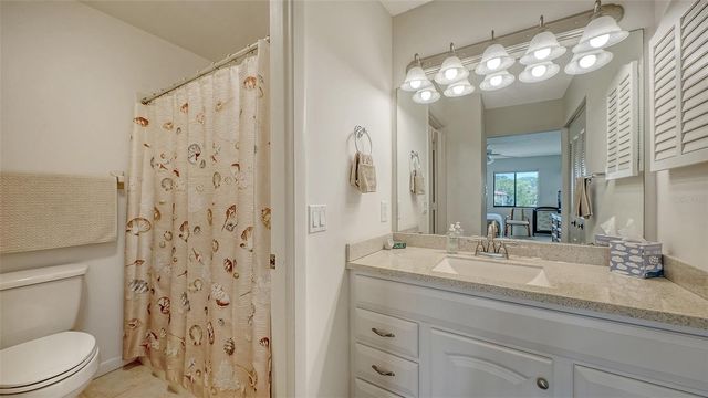 5183 LAKE VILLAGE DRIVE 6, Sarasota, FL 34235