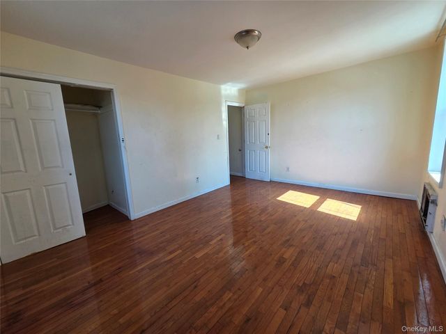 86-16 60th Avenue 4D, Flushing, NY 11373