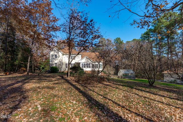 176 Weaver Trail, New Hill, NC 27562