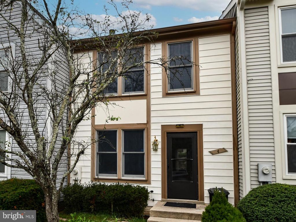 4 ALMANAC CT, Burtonsville, MD 20866