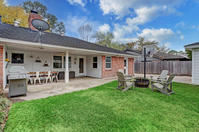 12318 Woodthorpe Lane, Houston, TX 77024