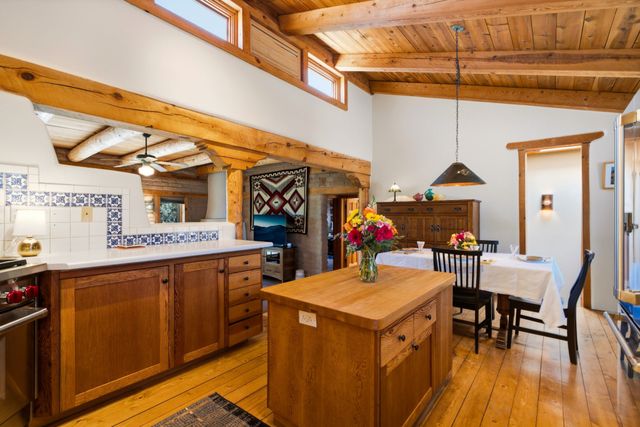 22 Mimosa Road, Santa Fe, NM 87508