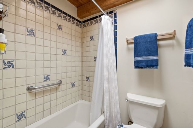 22 Mimosa Road, Santa Fe, NM 87508