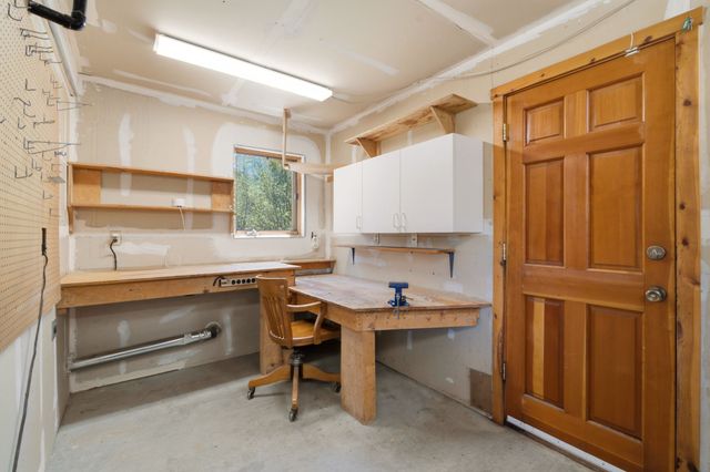 22 Mimosa Road, Santa Fe, NM 87508