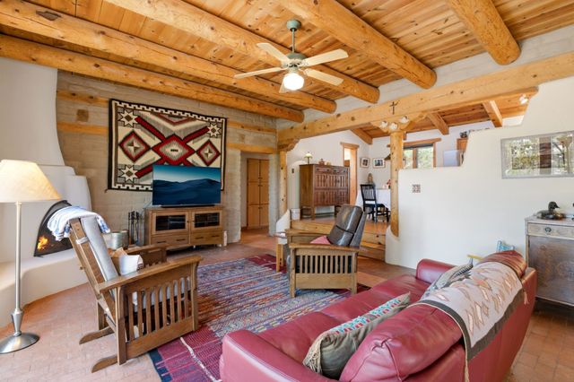 22 Mimosa Road, Santa Fe, NM 87508