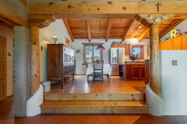 22 Mimosa Road, Santa Fe, NM 87508