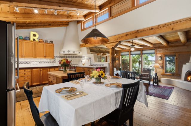 22 Mimosa Road, Santa Fe, NM 87508