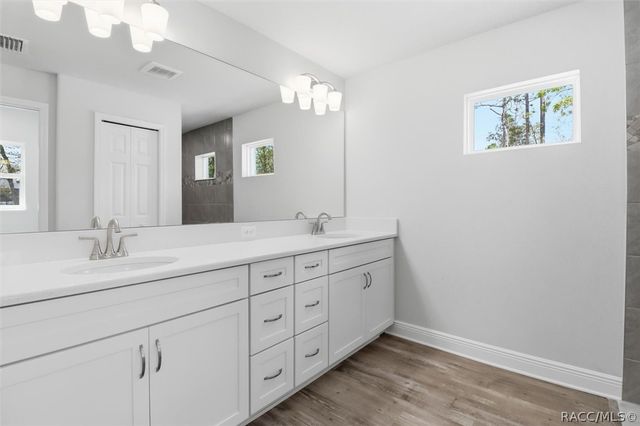 2934 W Pine Ridge Boulevard, Beverly Hills, FL 34465