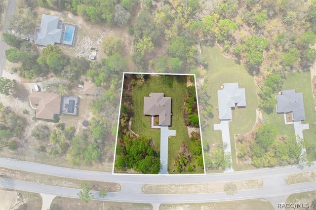 2934 W Pine Ridge Boulevard, Beverly Hills, FL 34465