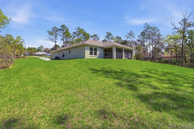 2934 W Pine Ridge Boulevard, Beverly Hills, FL 34465